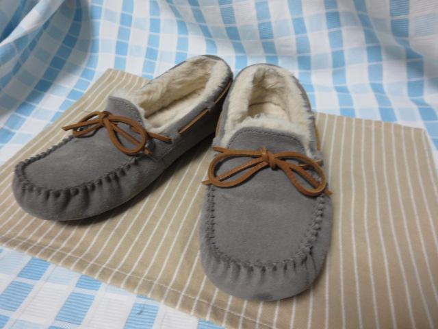 UGG�A�O ���J�V�� �X���b�|�� �X�G�[�h ���[�g�� PEWTER�J���[ 24cm DAKOTA 1107949 �̎ʐ^1