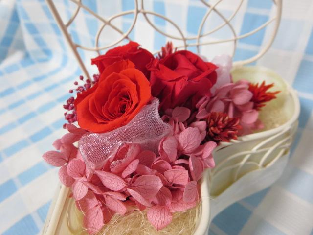 �s�A�m�ɍڂ����Ԃ����o�� �v���U�[�u�h�t�����[ �̎ʐ^1