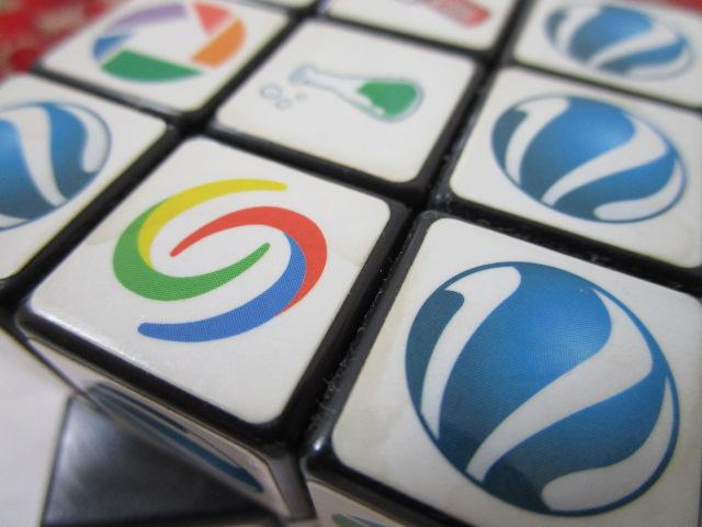 mxeB Google [rbNL[u RUBIK'S  ̎ʐ^7