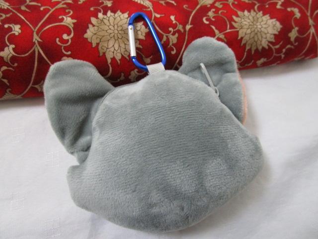 gƃWF[ Jritʂ݃t@Xi[}XRbg g̃tFCX|[` ̎ʐ^3