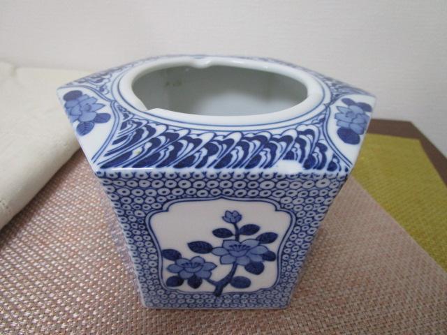 ����q ���t�ԕ��Z�p�D�M ����^�̊D�M �̎ʐ^1