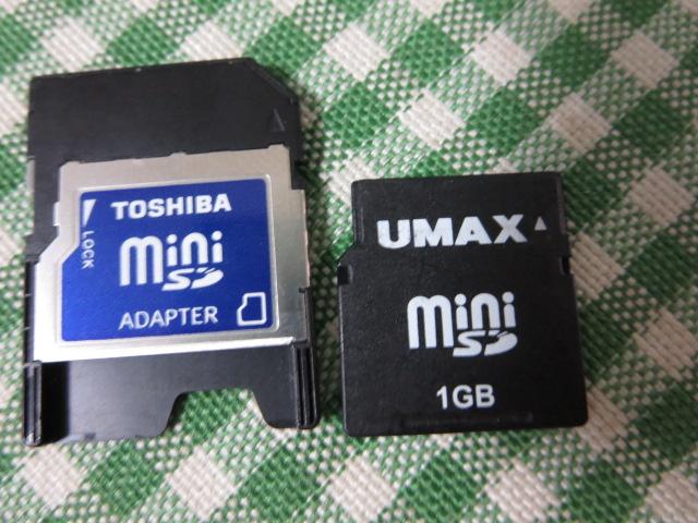 UMAX miniSDJ[h 1GB A_v^t ̎ʐ^1