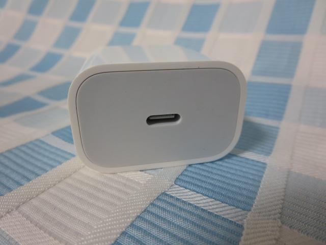 Apple  18W Type-C dA_v^ A1720 ̎ʐ^3