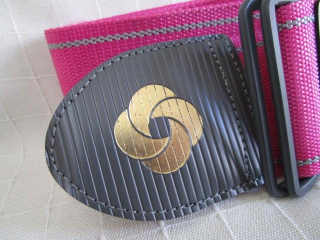 Samsonite サムソナイト スーツケースベルト ピンク 中古 幅59mm の写真2
