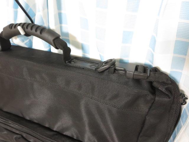 UMBROアンブロ ガーメントバッグ の写真2