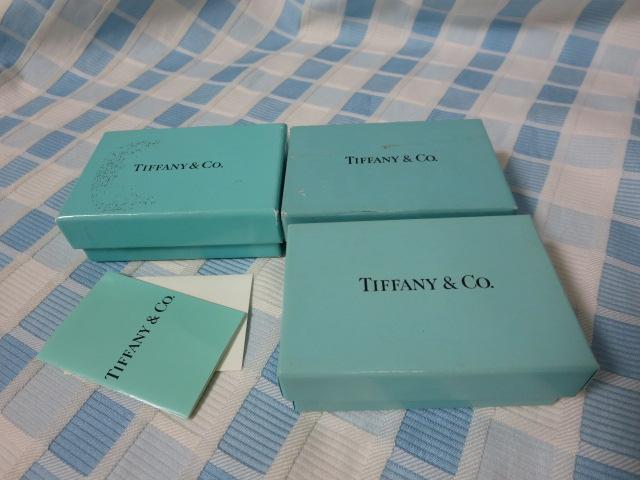 TIFFANY&Co. �e�B�t�@�j�[ �󂫔�3�Z�b�g 8�~5.5�~2..7cm �̎ʐ^1