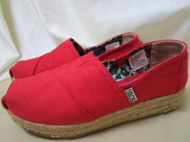 Skechers スケッチャーズ 34096 BOBS 赤 エスパドリーユ風スリッポン 22cm 中古 の写真1