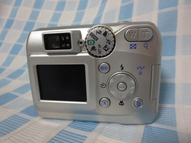 Nikon RfW COOLPIX E2200 WN ̎ʐ^2