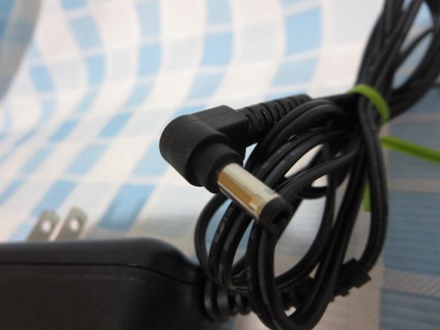 J18H152/J18V154 ��p AC�A�_�v�^ KSA0610500100VU DC5V1.0A �̎ʐ^2