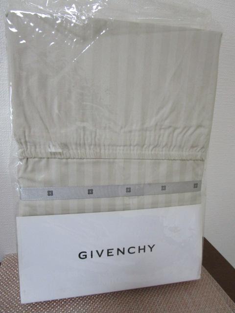 GIVENCHY �W�o���V�B �{�b�N�X�V�[�cD �_�u�� �x�[�W�� �X�g���C�v ��100% ���{�� ��8648854-6 �̎ʐ^1