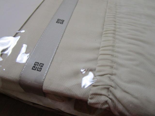 GIVENCHY �W�o���V�B �{�b�N�X�V�[�cD �_�u�� �x�[�W�� �X�g���C�v ��100% ���{�� ��8648854-6 �̎ʐ^6