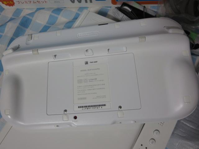 Wii U �����ɗV�ׂ�t�@�~���[�v���~�A���Z�b�g �V�� 32GB New�X�[�p�[�}���I�u���U�[�YU/Wii Party U ���m�������� �̎ʐ^6