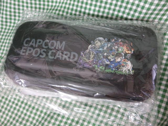 TGS2021 2020-21年カプコンキャラクター集合絵限定マルチポーチ エポスカード特典 の写真1