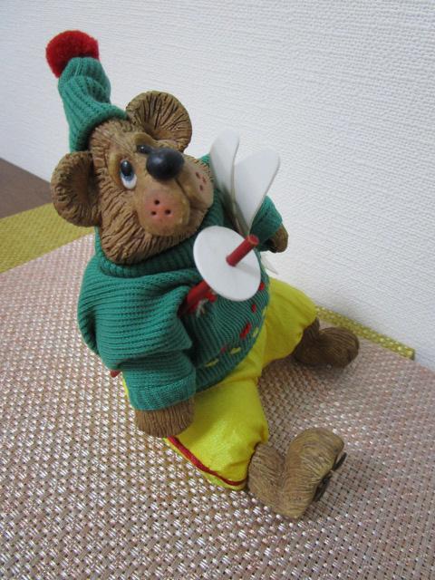 RUSS ���[�O�� �x�A THE COUNTRY FOLKS ������N�} 13cm �̎ʐ^2