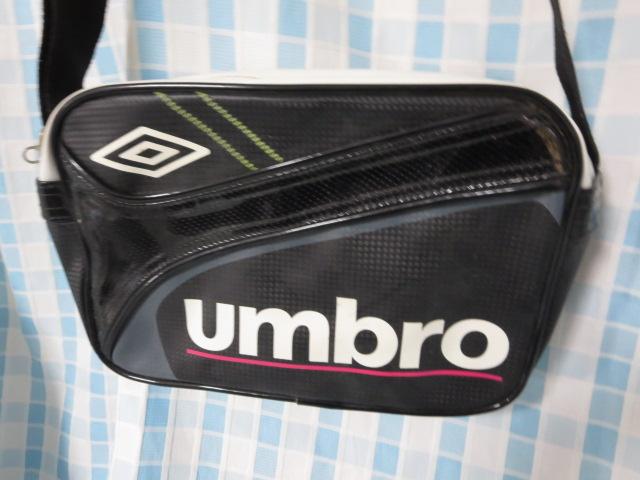 umbro ~jV_[obO ubN ̎ʐ^2