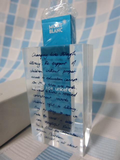 MONTBLANCu mxeB jZt Signature for Good USB X^ht ̎ʐ^2