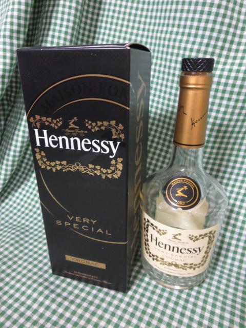 󂫃rƔ̂ HennessywlV[ VERY SPECIAL COGNAC 700ml 40% ̎ʐ^1