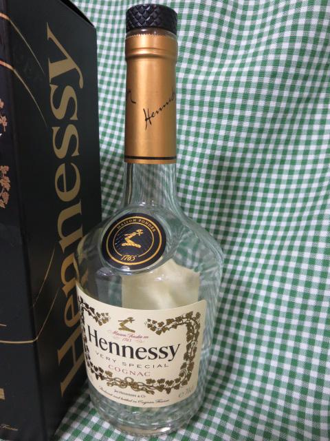 󂫃rƔ̂ HennessywlV[ VERY SPECIAL COGNAC 700ml 40% ̎ʐ^2