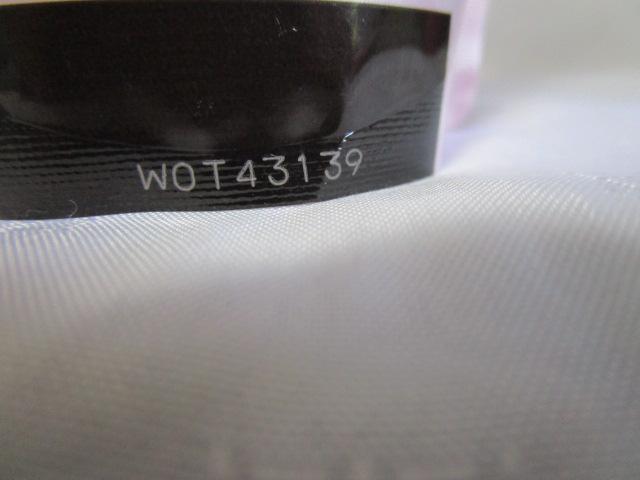tA tOX ̃X^CO~Xg t[XEB[g̍ ߂p 240ml ̎ʐ^3