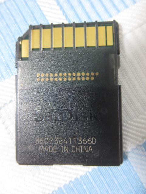 SanDisk SDJ[h UltraII 2.0GB ̎ʐ^2