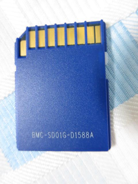 GoldFlash SDJ[h 1GB ̎ʐ^2