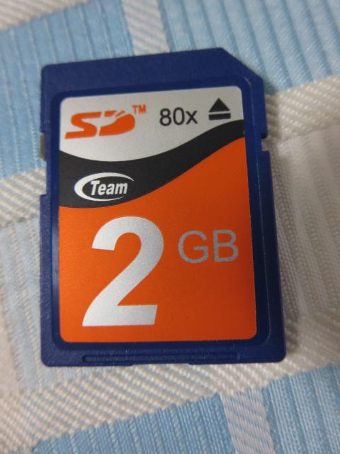 Team SD[J[h 80x 2GB ̎ʐ^1